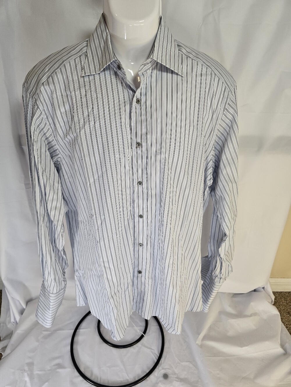 Authentic Gucci Men's Shirt Size 39/15 1/2 Blue White Striped Made in Italy COA